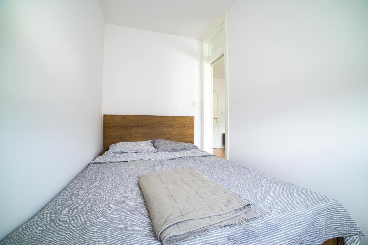 Sun Square Apartments 투즐라 외부 사진