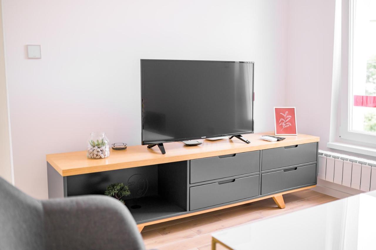 Sun Square Apartments 투즐라 외부 사진
