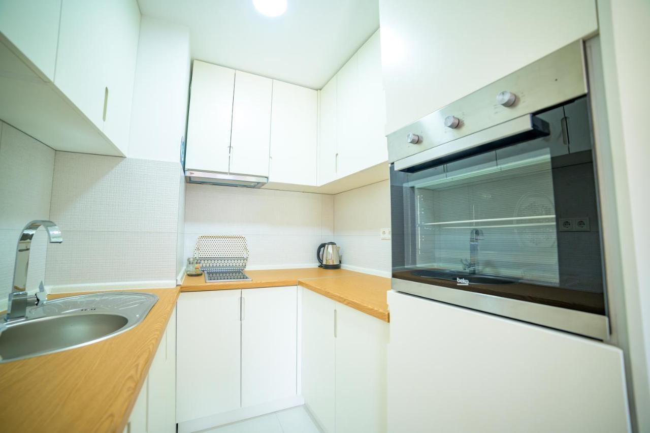 Sun Square Apartments 투즐라 외부 사진