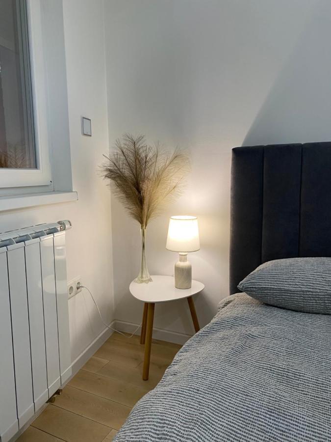 Sun Square Apartments 투즐라 외부 사진